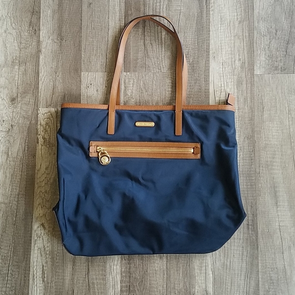 Michael Kors Handbags - Michael Kors Navy Blue Vinyl Purse